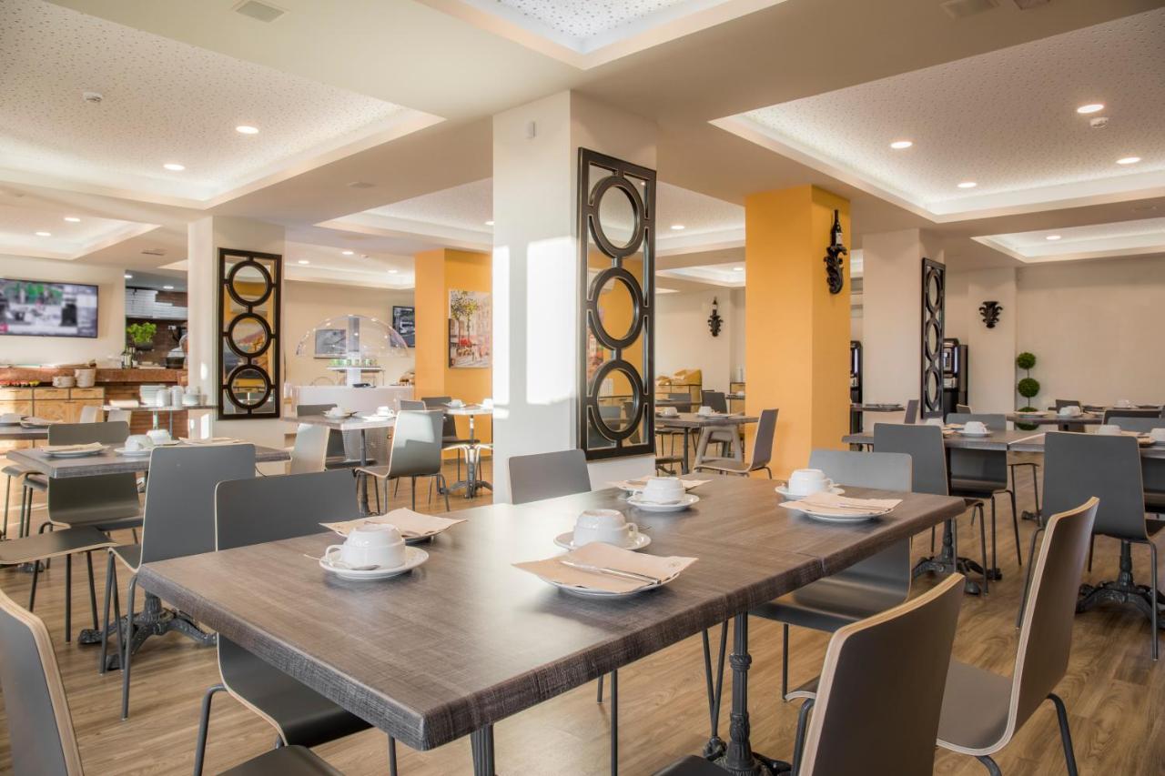 Boavista Golf & Spa - Bela Colina Holidays Lagos Luaran gambar The dining room at the hotel