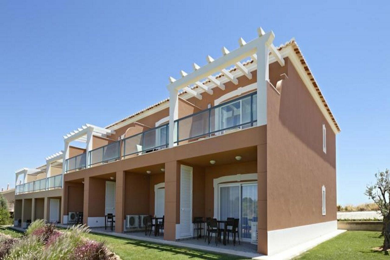 Boavista Golf & Spa - Bela Colina Holidays Lagos Luaran gambar A typical apartment in the complex