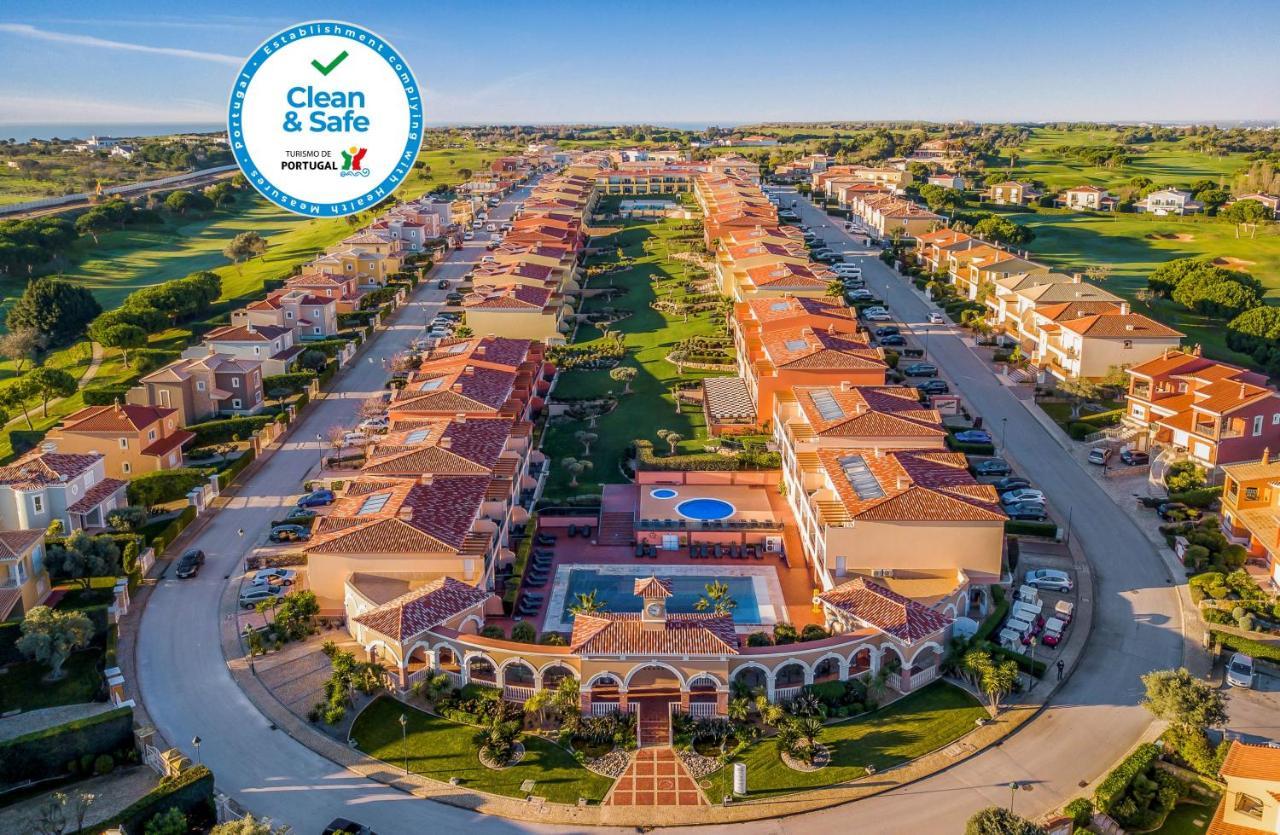 Boavista Golf & Spa - Bela Colina Holidays Lagos Luaran gambar Aerial view of Quinta do Lago